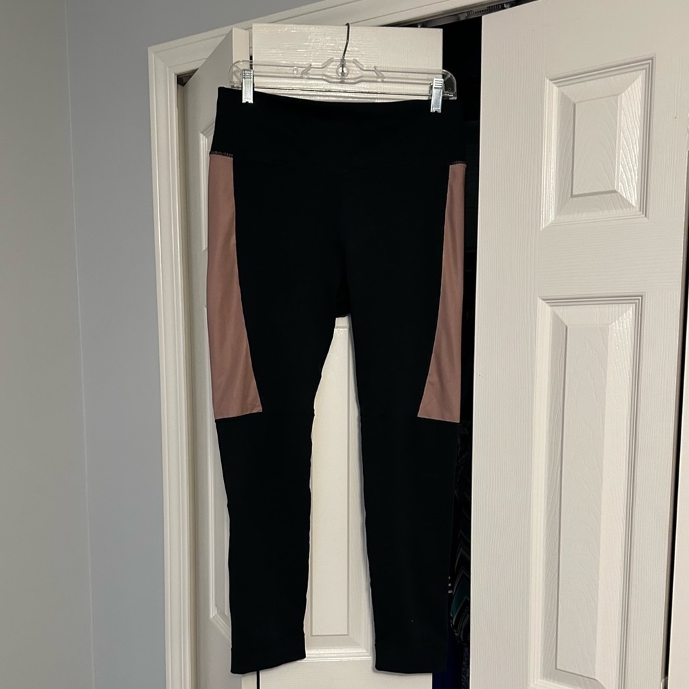 Fabletics Demi Lovato Leggings